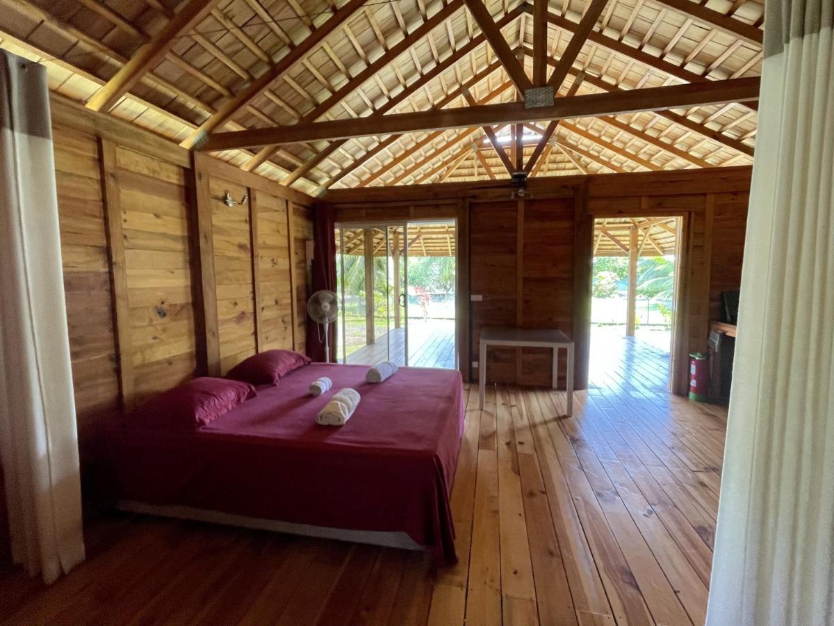 Raiatea - Orion Hoe Bungalow Uturoa 外观 照片
